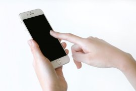 縦横どちらでも読める高機能ビューワーやサイトの表示が綺麗